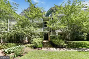 7718 Lafayette Forest Dr, Annandale, VA 22003 - Photo 1