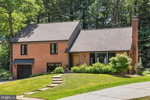 825 Elaine Ct, Alexandria, VA 22308 - Photo 1