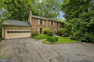 5032 King David Blvd, Annandale, VA 22003 - Photo 1