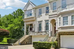 4014 Dogberry Ln, Fairfax, VA 22033 - Photo 1