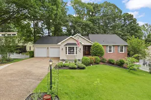 5281 Navaho Dr, Alexandria, VA 22312 - Photo 1