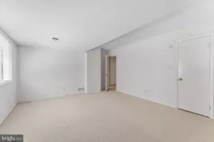 8000 Seven Hills Ct, Clifton, VA 20124 - Photo 48