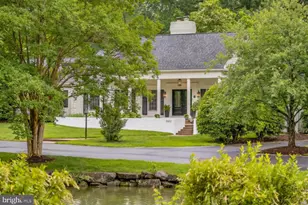 3602 South Pl, Alexandria, VA 22309 - Photo 1