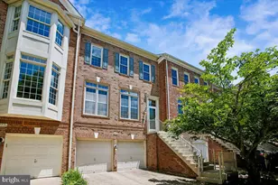 9574 Lagersfield Cir, Vienna, VA 22181 - Photo 1