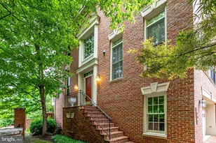 1601 Colonial Hills Dr, McLean, VA 22102 - Photo 1