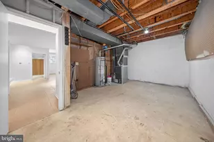 4867 Carriagepark Rd, Fairfax, VA 22032 - Photo 46
