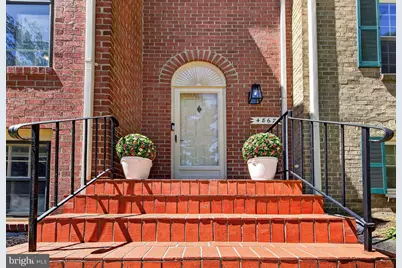 4867 Carriagepark Road, Fairfax, VA 22032 - Photo 2