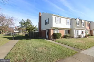 6609 Indian Trail Ct, Alexandria, VA 22310 - Photo 1