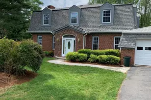 1614 Charnita Ct, Vienna, VA 22182 - Photo 1