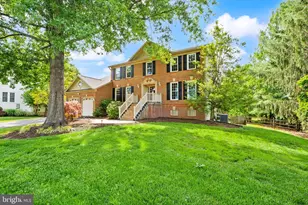15445 Martins Hundred Dr, Centreville, VA 20120 - Photo 1