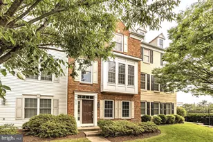 2513 Bronze Stone Pl, Herndon, VA 20171 - Photo 2