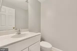 2513 Bronze Stone Pl, Herndon, VA 20171 - Photo 8