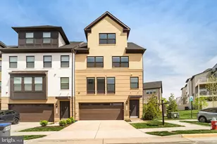 4975 Longmire Wy, Chantilly, VA 20151 - Photo 1