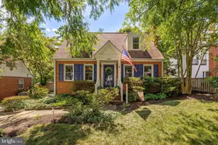 2832 Summerfield Rd, Falls Church, VA 22042 - Photo 1
