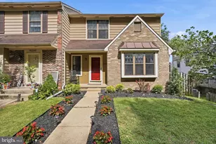 10243 Roberts Common Ln, Burke, VA 22015 - Photo 1