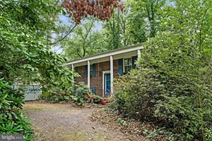 8604 Ardfour Ln, Annandale, VA 22003 - Photo 1