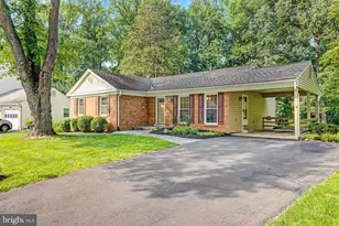 10828 Broadwater Dr, Fairfax, VA 22032 - Photo 1