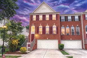 13627 Cedar Run Ln, Herndon, VA 20171 - Photo 1