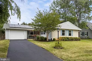 4214 Penner Ln, Fairfax, VA 22033 - Photo 1