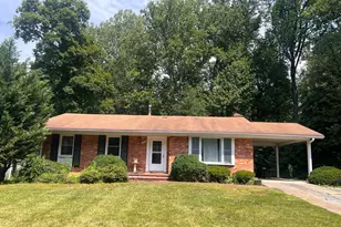 1716 Pine Valley Dr, Vienna, VA 22182 - Photo 1