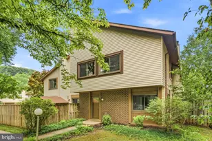5699 Summer Oak Way, Burke, VA 22015 - Photo 1