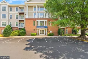 6990 Falls Reach Dr, Falls Church, VA 22043 - Photo 1