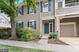 11400 Windleaf Ct, Reston, VA 20194 - Photo 1