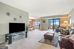 5901 Mt Eagle Dr, Alexandria, VA 22303 - Photo 1