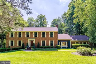 401 Seneca Rd, Great Falls, VA 22066 - Photo 1