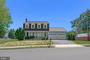 4613 Fillingame Dr, Chantilly, VA 20151 - Photo 1