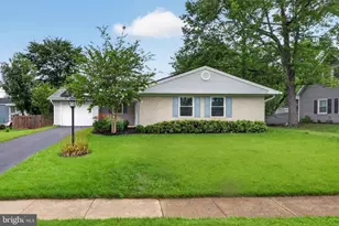 4214 Penner Ln, Fairfax, VA 22033 - Photo 1