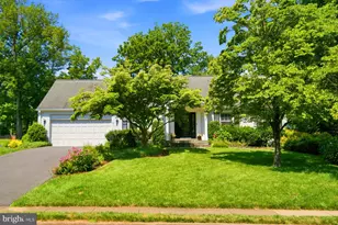 1322 Timberly Ln, McLean, VA 22102 - Photo 1