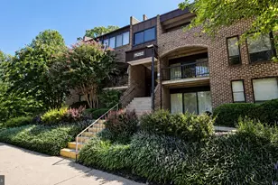 11252 Chestnut Grove Square, Reston, VA 20190 - Photo 1