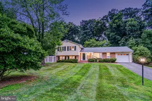 9924 Corsica St, Vienna, VA 22181 - Photo 1