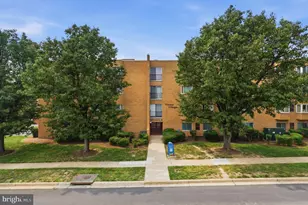200 Locust St SE, Vienna, VA 22180 - Photo 1