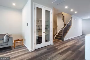 7463 Backett Wood Ter, McLean, VA 22102 - Photo 6