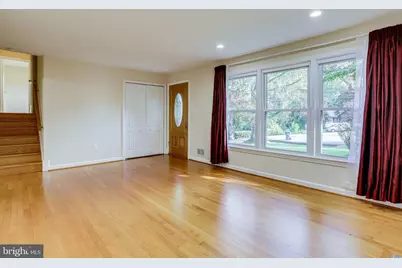 7321 Reddfield Court, Falls Church, VA 22043 - Photo 2