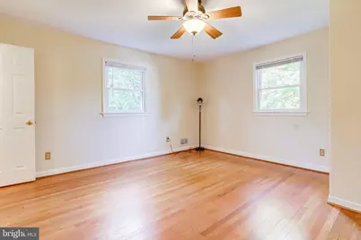 7321 Reddfield Court, Falls Church, VA 22043 - Photo 10