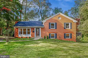 7321 Reddfield Ct, Falls Church, VA 22043 - Photo 1
