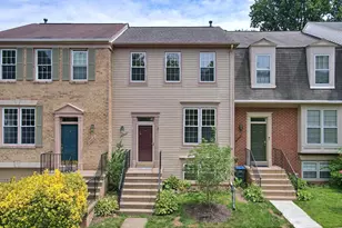 12214 Grassy Hill Ct, Fairfax, VA 22033 - Photo 1