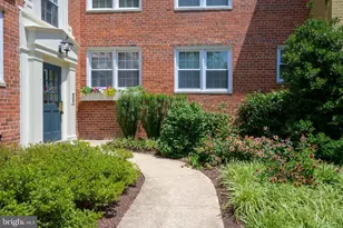 6609 10th St, Alexandria, VA 22307 - Photo 1