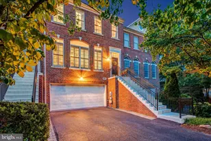11604 Park Vista Blvd, Fairfax, VA 22030 - Photo 1