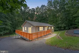 7224 Washington Dr, King George, VA 22485 - Photo 1