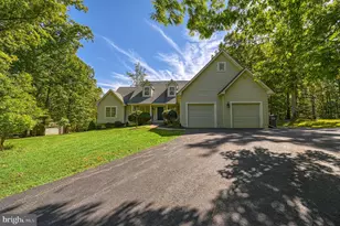 1636 Moody Town Rd, Bumpass, VA 23024 - Photo 1
