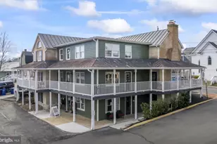 208 Church St SE, Leesburg, VA 20175 - Photo 1