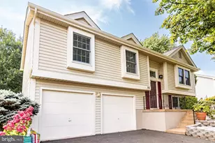 313 Samantha Dr, Sterling, VA 20164 - Photo 1