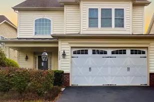 44529 Blueridge Meadows Dr, Ashburn, VA 20147 - Photo 1