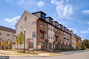 22885 Tawny Pne Sq, Ashburn, VA 20148 - Photo 1