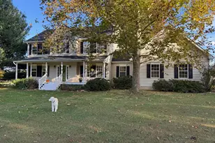 12380 Mountain Rd, Lovettsville, VA 20180 - Photo 1