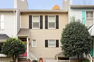 11 Stonewall Ct, Middleburg, VA 20117 - Photo 1